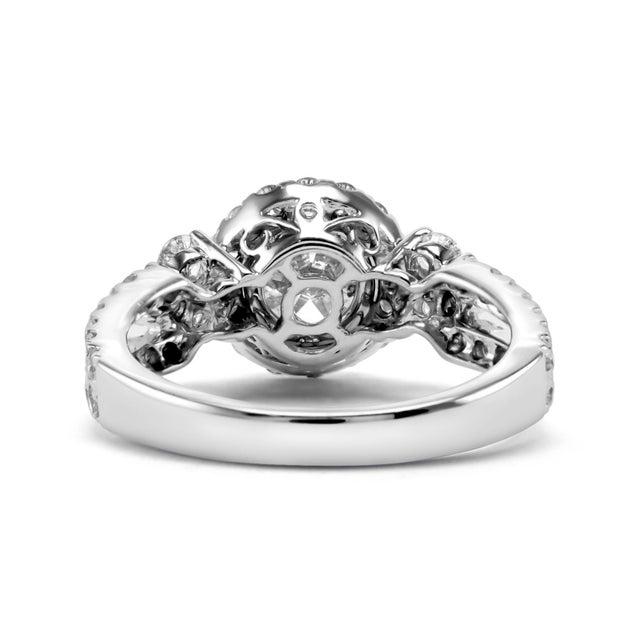2.43 Carat Round Brilliant Diamond Ring 18 Karat White Gold, Size 6.75 For Sale - Image 4 of 4