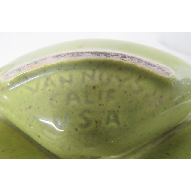 Metal Lane and Co 1960 Van Nuys California 3000 Divided Serving Tray With Handle 4637b For Sale - Image 7 of 16