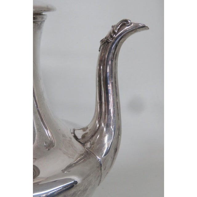 Early 20th Century Silver Plated Swan Neck Tea Coffee Pot Tapered Baluster With Wood Handle For Sale In Miami - Image 6 of 16