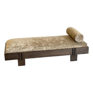 Madura Series Daybed in Ebony For Sale