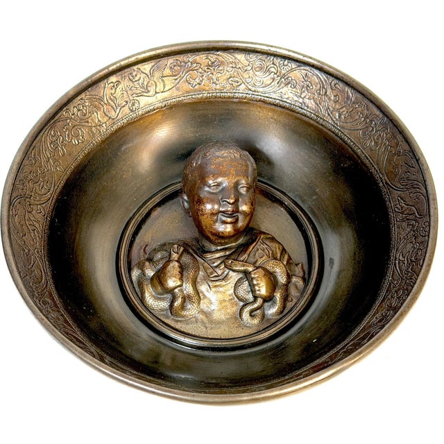 Grand Tour Patinated Metal Bowl after Hildesheim Depicting the Infant Hercules For Sale In West Palm - Image 6 of 13