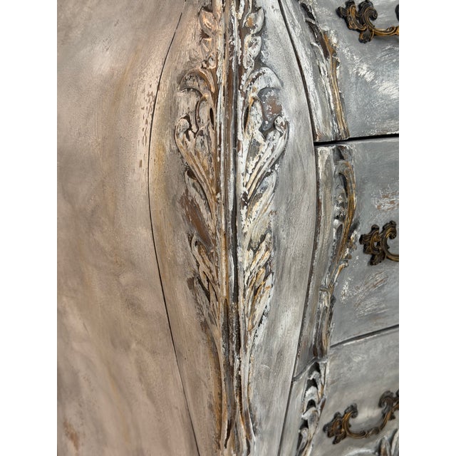 French Provincial Silver Carved Bombé Chest – Rococo Floral Details – Vintage For Sale In Naples, FL - Image 6 of 9