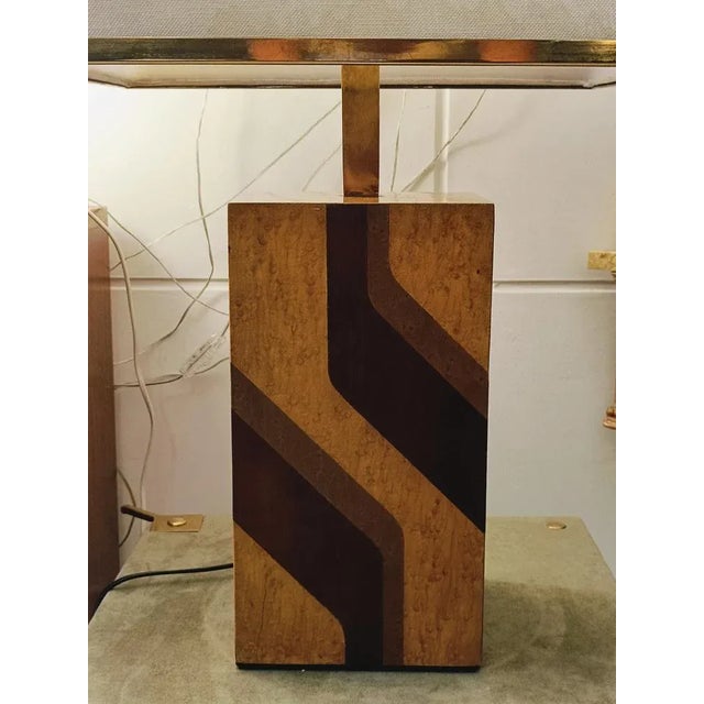 Brown Vintage Italian Wood and Brass Table Lamp, 1970s For Sale - Image 8 of 9