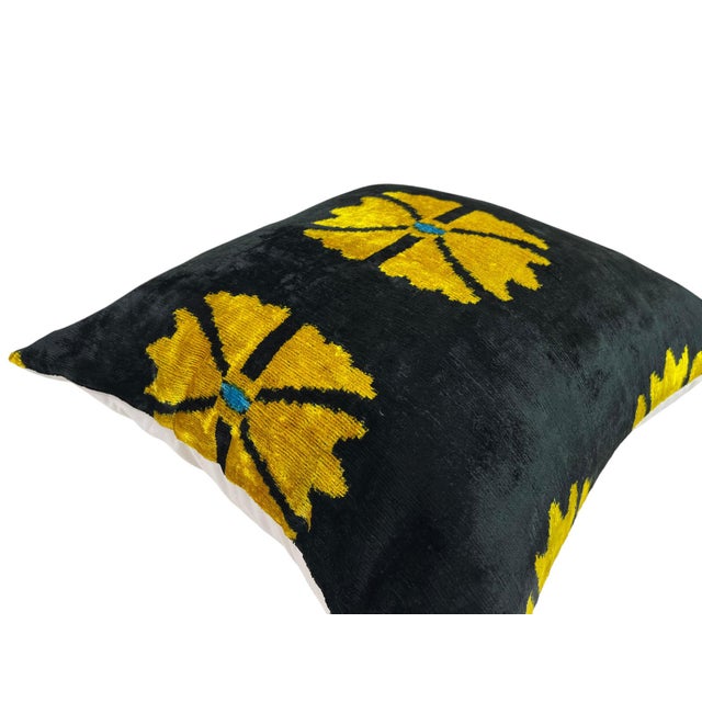 Velvet Silk Cushion Cover with Flower Design, 2000s For Sale - Image 10 of 11
