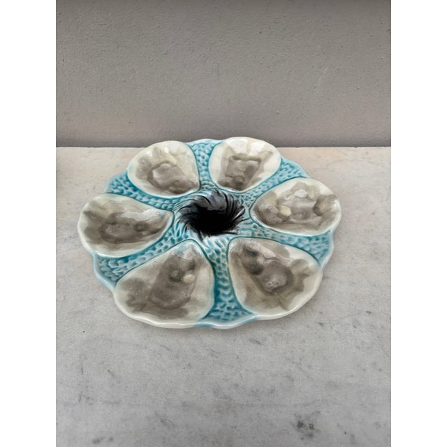 French Majolica oyster plate Orchies, circa 1910.
