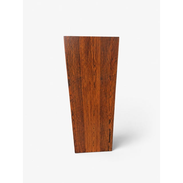 Linen 1970s Henredon Artefacts Gentleman’s Chest in Warm Oak Finish For Sale - Image 8 of 16