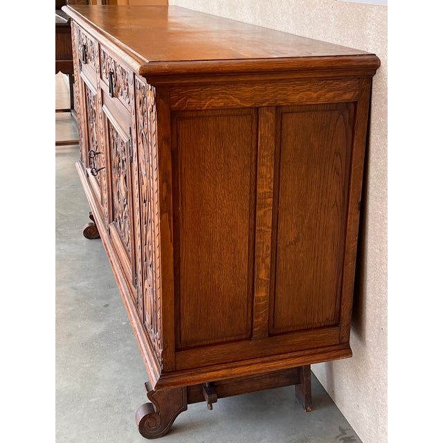 20th Century Catalan Spanish Large Buffet With Two Carved Drawers and Two Doors For Sale - Image 4 of 13