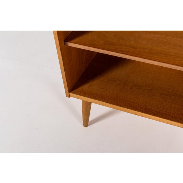 Mid-Century Modern Danish Oak Bookcase, 1960s For Sale - Image 4 of 10