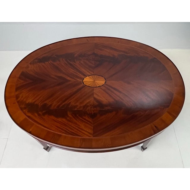 Late 20th Century Hekman Grand Rapids Inlaid Crotch Mahogany Oval Coffee Table For Sale - Image 9 of 14