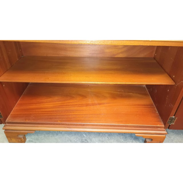 1970s 1970s Rway Mahogany Mid Century Craftsman Buffet For Sale - Image 5 of 10