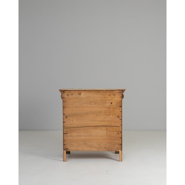 1880s French Gustavian Oak Chest of Drawers For Sale - Image 14 of 18