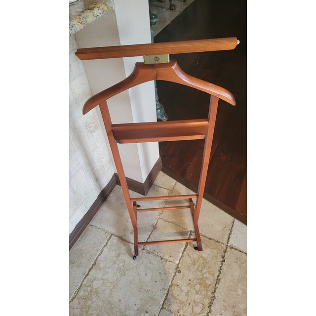 Mid 20th Century Brevettato Mid-Century Wooden Vale Stand For Sale - Image 10 of 12