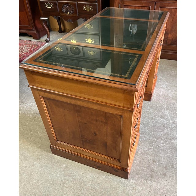 Sligh-Lowry Furniture Co. Late 20th Century Sligh-Lowry Partner Desk For Sale - Image 4 of 11