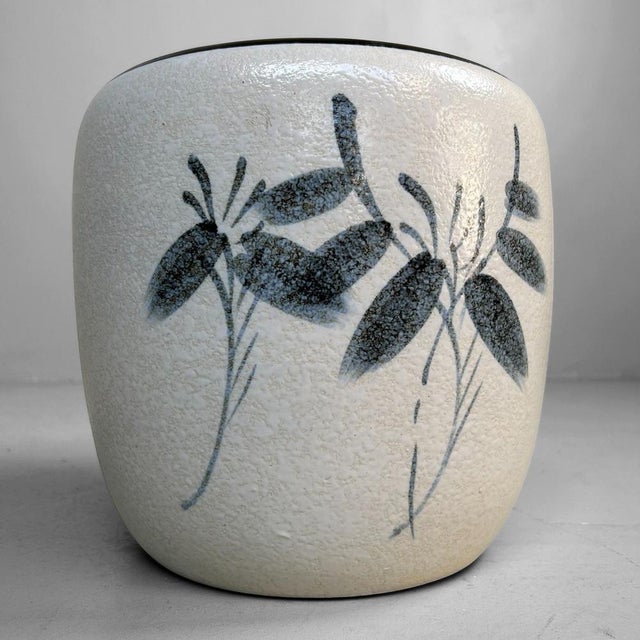 Ceramic Japanese Hibachi, 1960s For Sale - Image 4 of 12