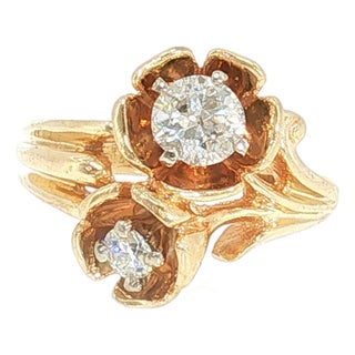 Mid-Century 14k Yellow Gold Two Natural Diamond Offset Floral Design Ring, Size 3.75 For Sale