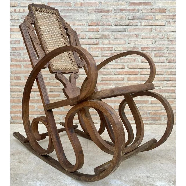 Set of 20th Century Art Deco Bentwood Rocking Chairs with Reed Seats For Sale - Image 9 of 11