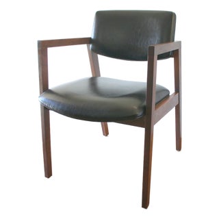 Mid Century Modern Arm Chair by United Chair Company For Sale