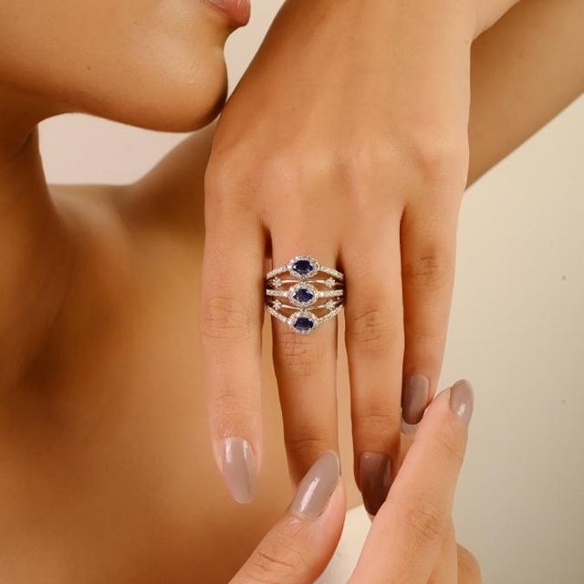 Ink Blue 1 Ct Blue Sapphire & Diamond Multi Row Statement Ring Size 6.5 in 14k White Gold For Sale - Image 8 of 16