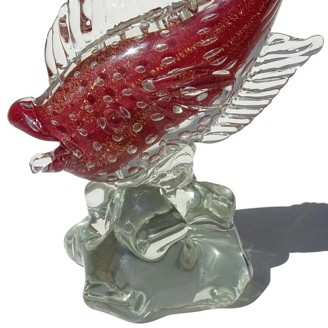 Mid 20th Century Vintage Murano Red Gold Flecks Bubbles Sommerso Italian Art Glass Fish Figure Sculpture, Mid-Century Era For Sale - Image 5 of 8