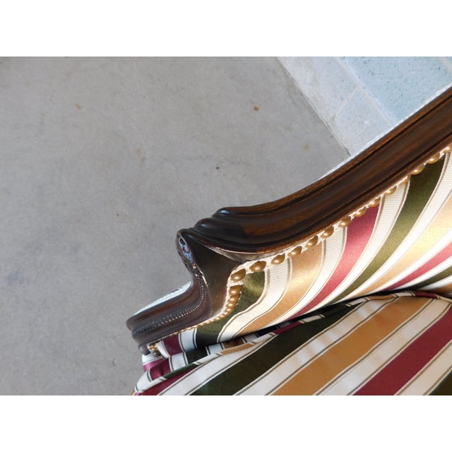 Vintage Federal Sheraton Style Sofa For Sale - Image 4 of 15