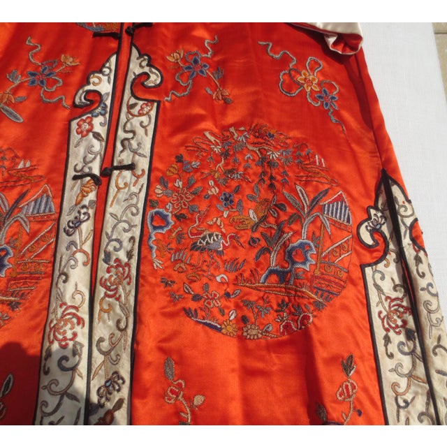 Vintage Chinese Silk Robe 20th Century For Sale - Image 10 of 16