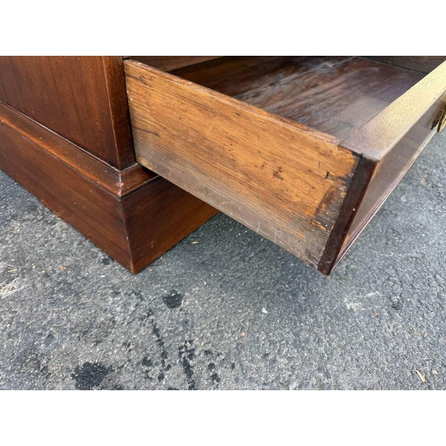 George III Style Mahogany Double Glaze Door Bookcase. 19th Century For Sale - Image 17 of 17
