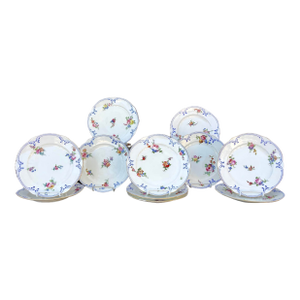 Sèvres Porcelain Dinner Plates, Set of Fourteen