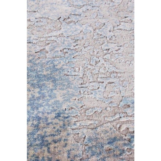 Modern Bruges Beige/Green Hand loom Bamboo/Silk Area Rug - 8'x10' For Sale - Image 3 of 8