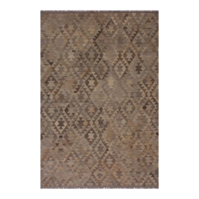 Boho Chic Tan/Gray Hand-Woven Kilim Wool Rug - 5'8 X 7'11 For Sale