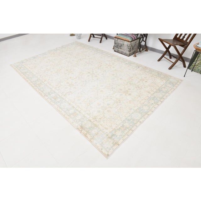 Cleaned and ready to use CM - 306x195 FT - 10'0"x6'5"