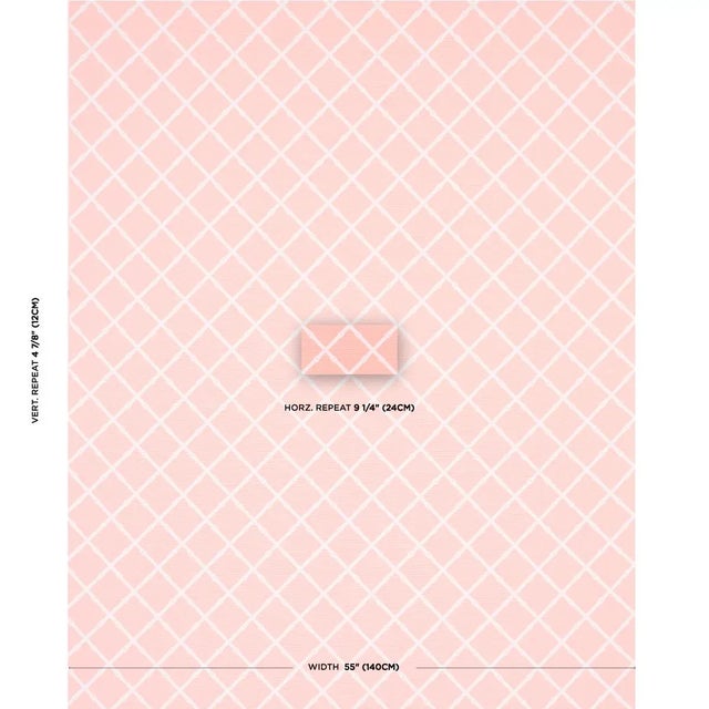 Look no further than Bamboo Trellis Indoor/Outdoor fabric for a classic mid-scale lattice with more than a hint of...