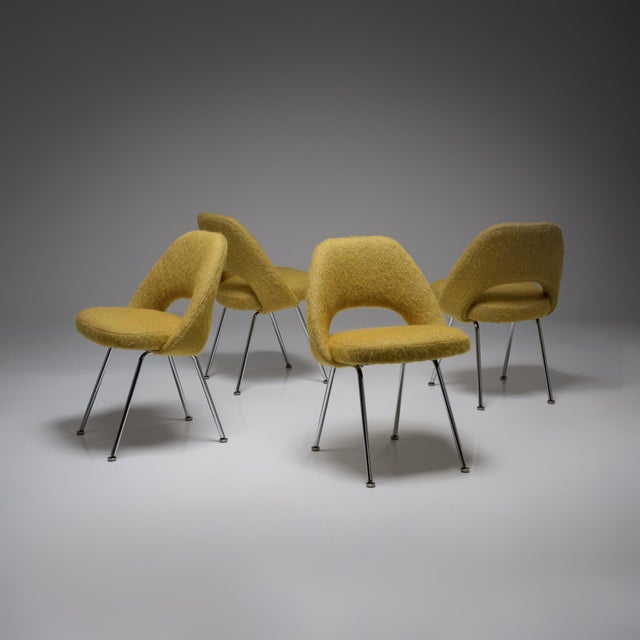 Mid-Century Modern Model 72 Dining Chairs by Eero Saarinen for Knoll, 1972, Set of 4 For Sale - Image 3 of 15