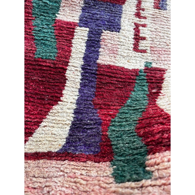 Moroccan Boujad Runner Rug, 1990s For Sale - Image 4 of 11