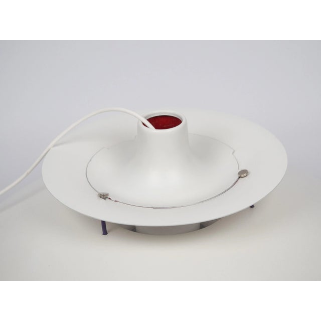 The ph 5 lamp is an icon of danish design that has gained immense popularity worldwide. Designed by the renowned designer...