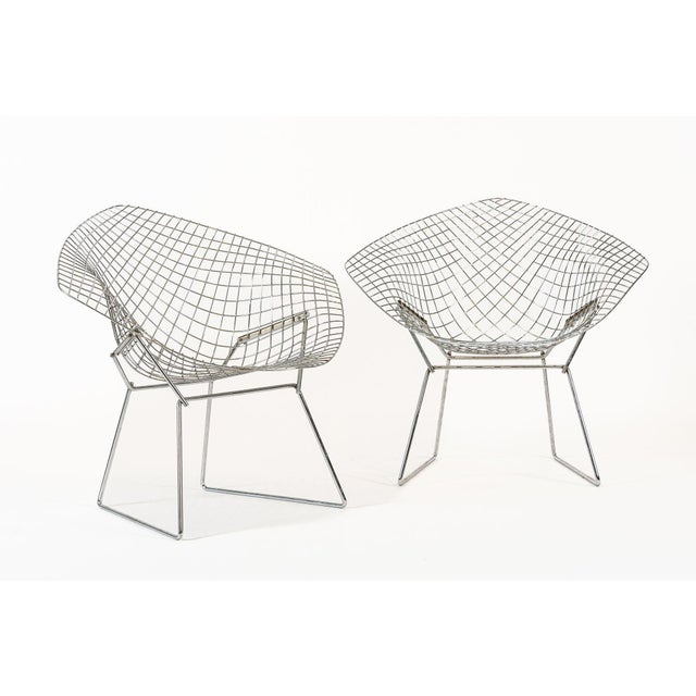 Mid-Century Modern Mid Century Modern Silver Diamond Wire Lounge Chairs by Harry Bertoia for Knoll For Sale - Image 3 of 13