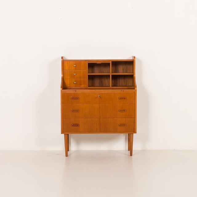Brown Danish Modern Teak Secretaire with Brass Details and Hidden Vanity, 1960s For Sale - Image 8 of 18