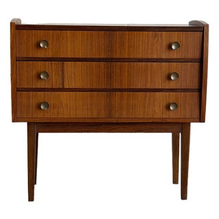 3-Drawer Commode Chest in Light Rosewood Mid-Century Modern 1960s For Sale