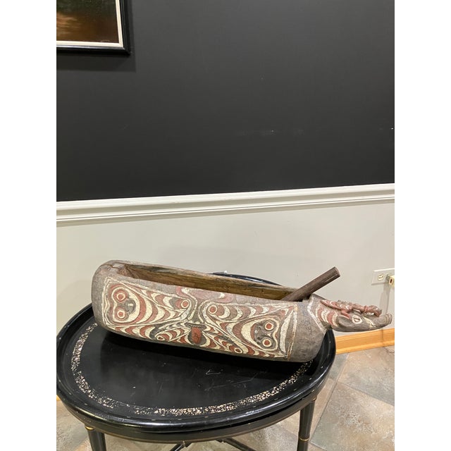 African 20th Century New Guinea Wood Drum With Drumstick For Sale - Image 3 of 9
