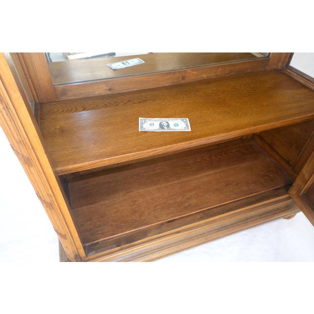 Italian Carved Wood Compact One Door Compact Vitrine Display Cabinet MINT For Sale - Image 12 of 15
