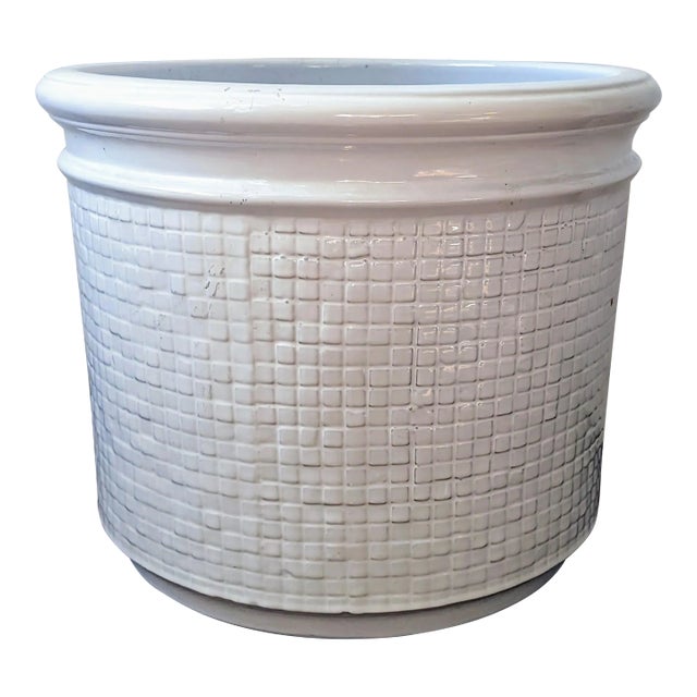 Late 20th Century Large Gloss White Planter by Gainey For Sale