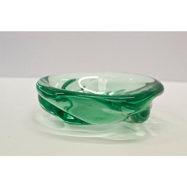Mid-Century Modern Murano Glass Bowl attributed to Archimede Seguso, 1940s For Sale - Image 3 of 5