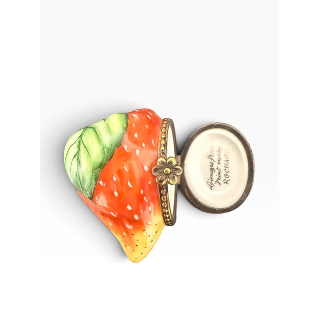 Metal Late 20th Century Hand-Painted Rochard Limoges France Porcelain Strawberry Trinket Box For Sale - Image 7 of 8