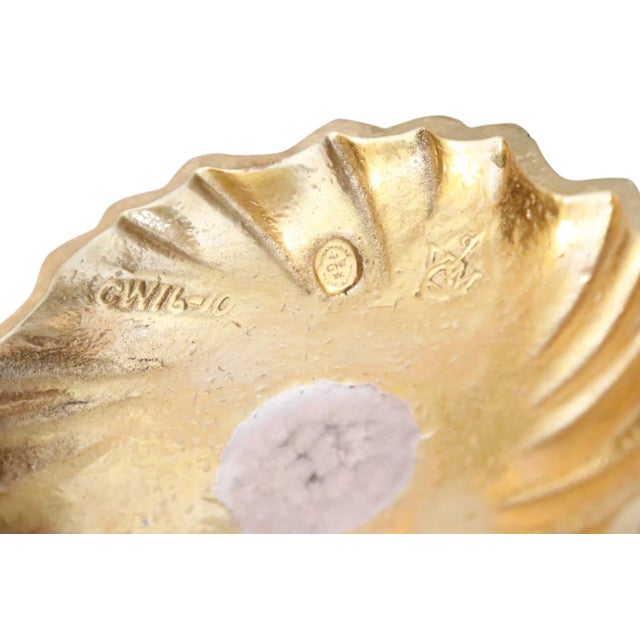 Late 20th Century Brass Swirl Candlestick Holders by Colonial Williamsburg, a Pair For Sale - Image 5 of 5