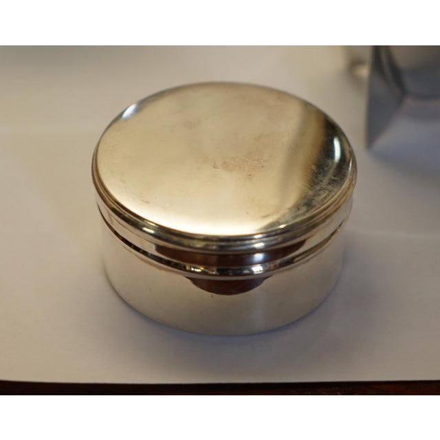 Art Deco Style Silver Hallmarked Zeppelin Cocktail Shaker, 1960s, Set of 8 For Sale - Image 10 of 18