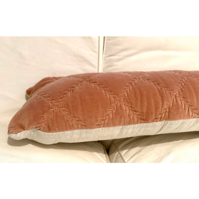 Bella Notte and Linen Long Lumber Pillow in Rouge and Natural Linen For Sale - Image 4 of 11