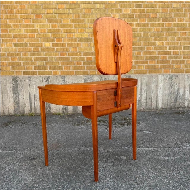 Bodafors Birgitta Dressing Table by Carl Malmsten for Bodafors, 1950s For Sale - Image 4 of 10