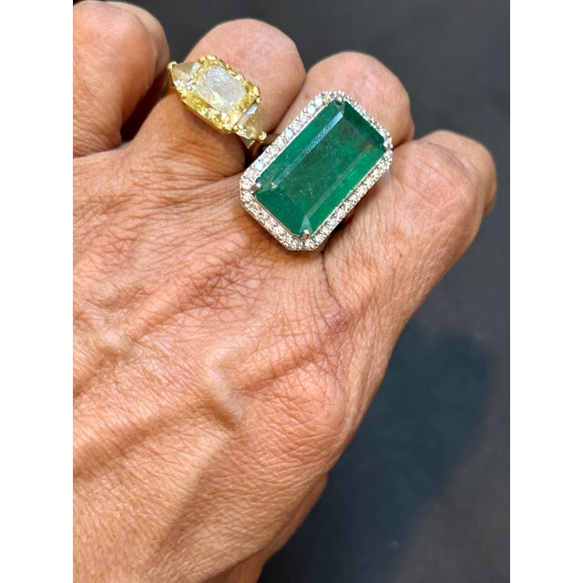 Natural 16 Carat Emerald Cut Zambian Emerald & Diamond Ring in 14kt White Gold For Sale - Image 18 of 18