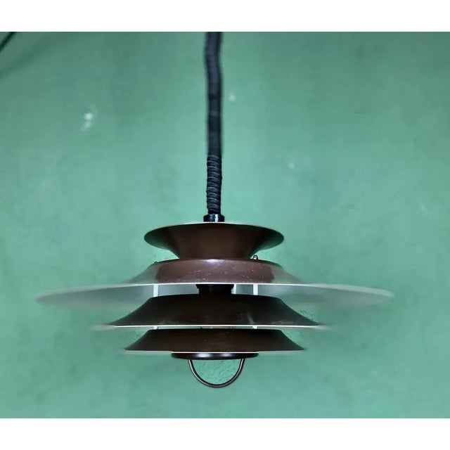 Total lamp height 75 cm, height with stretched cable 130 cm. This piece has an attribution mark, I am sure that it is...