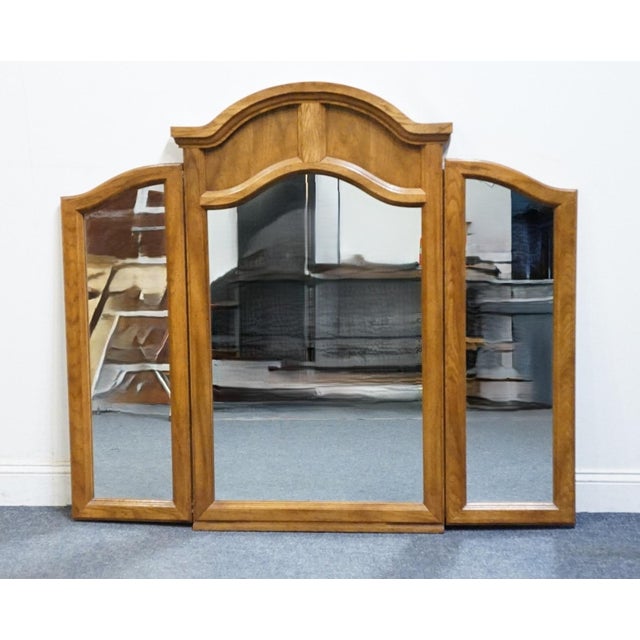 American Bassett Furniture Solid Oak Traditional American Colonial Revival 56" Tri-View Mirror 2085-246 For Sale - Image 3 of 8