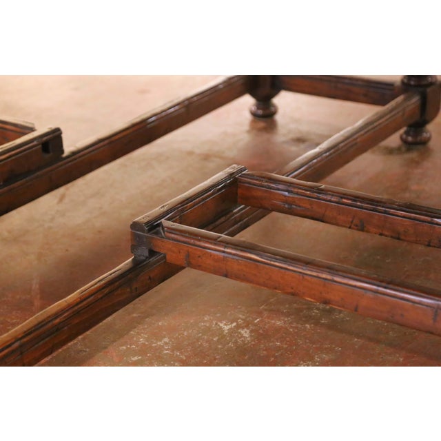 Late 20th Century Guy Chaddock Country Oak Drop-Leaf Gate Leg Dining Table For Sale - Image 15 of 18